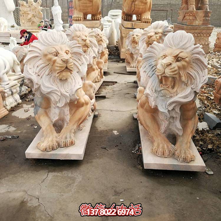 大理石石雕獅子雕塑，點(diǎn)綴晚霞紅園林景觀