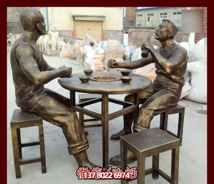 傳承文化，融入雕塑，銅雕人物給你一個(gè)古典的庭院別墅