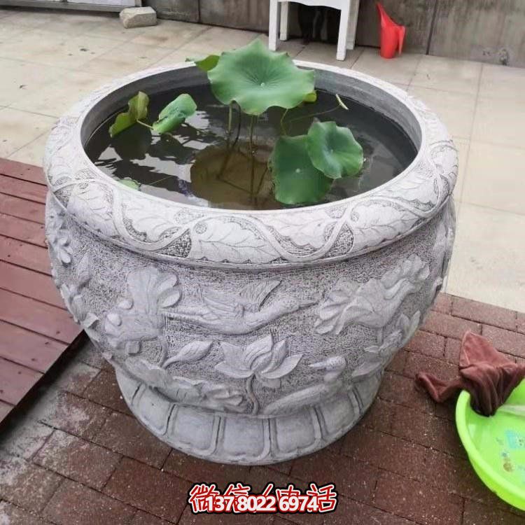 精美絕倫，濃濃古典風(fēng)情歐式別墅大理石浮雕魚(yú)缸擺件