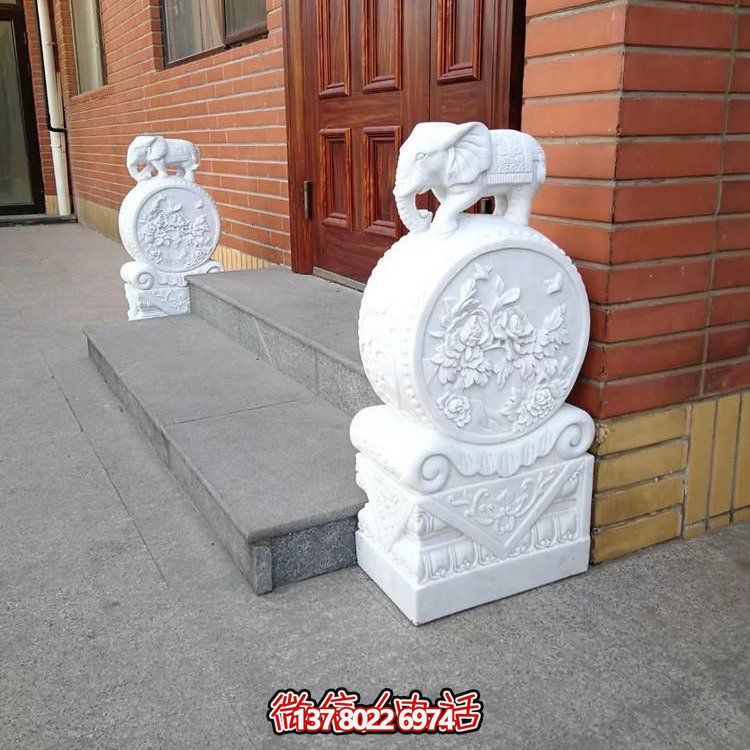 浪漫經(jīng)典，精致雕刻吉祥小象抱鼓石