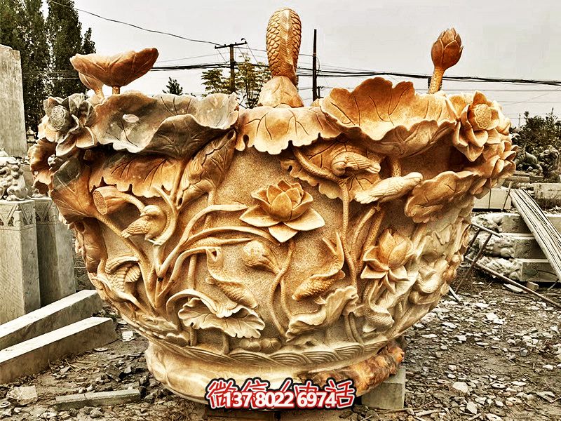 晚霞紅蓮花石雕魚(yú)缸雕塑 晚霞紅蓮花石雕魚(yú)缸雕塑