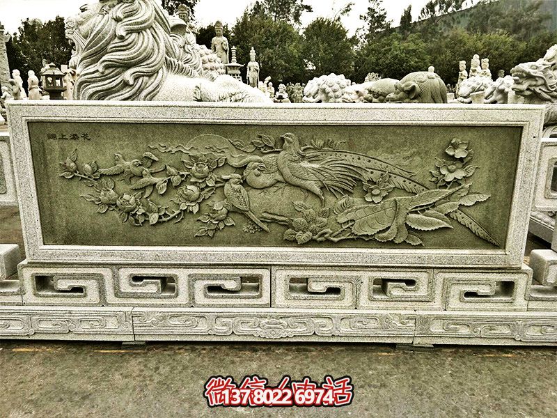 大理石綠浮雕欄桿，為景區(qū)裝飾錦上添花