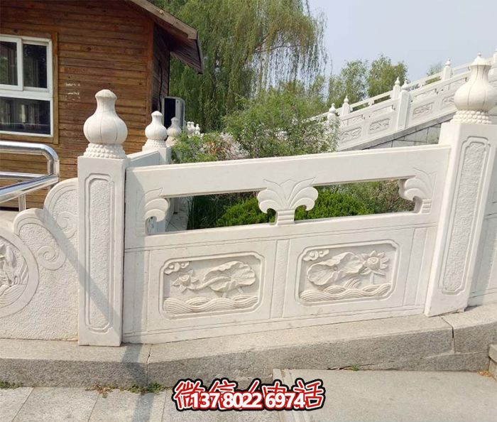 精美雕塑欄桿，提升公園景區(qū)入口環(huán)境