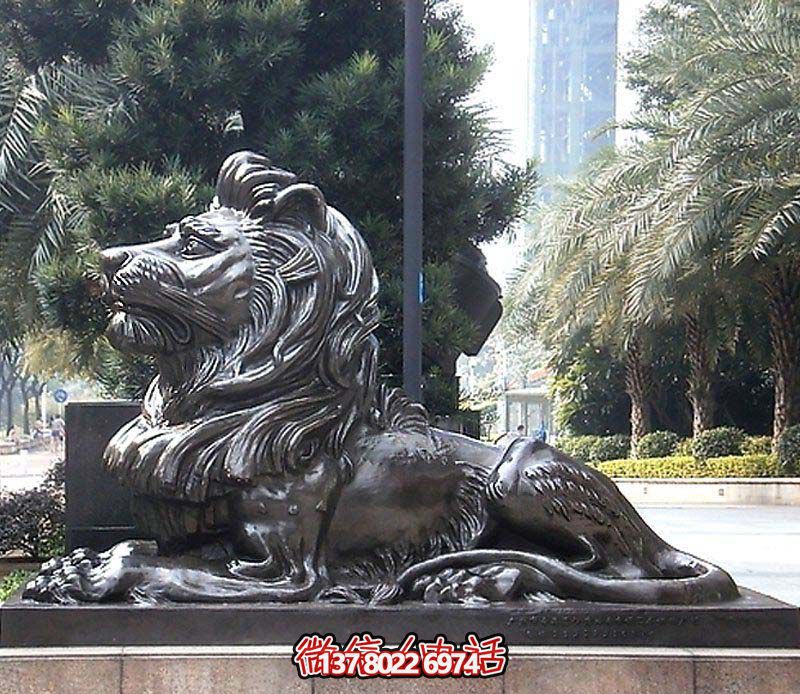 大型不銹鋼獅子雕塑，仿銅臥著雕塑