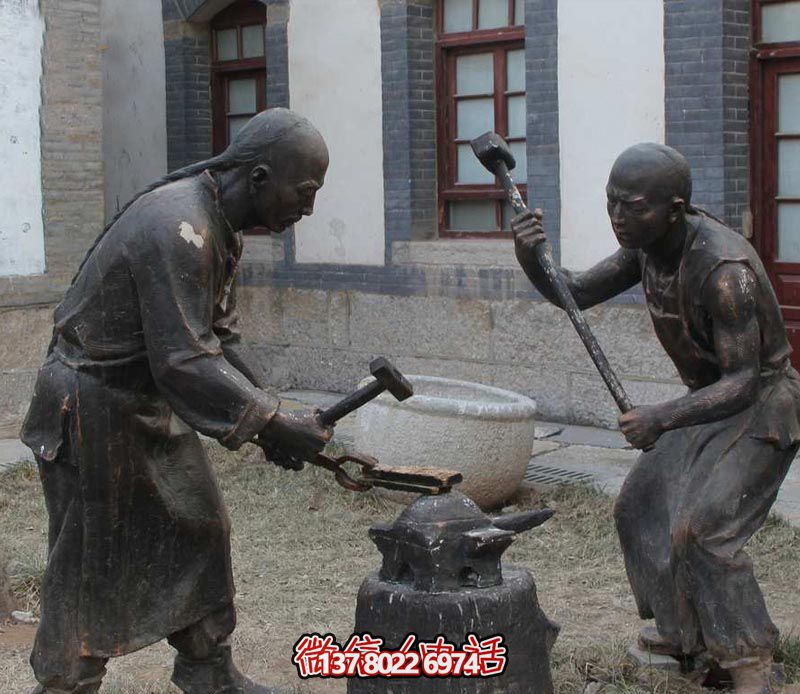 古人鑄造青銅雕塑，景觀美化擺放