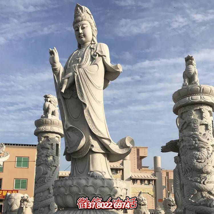 滴水觀音大型雕塑，欣賞美麗的戶外景點(diǎn)