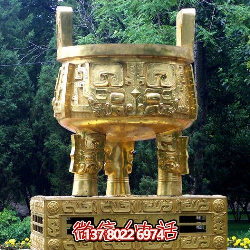 大型噴金漆鑄銅鼎，精美園林裝飾