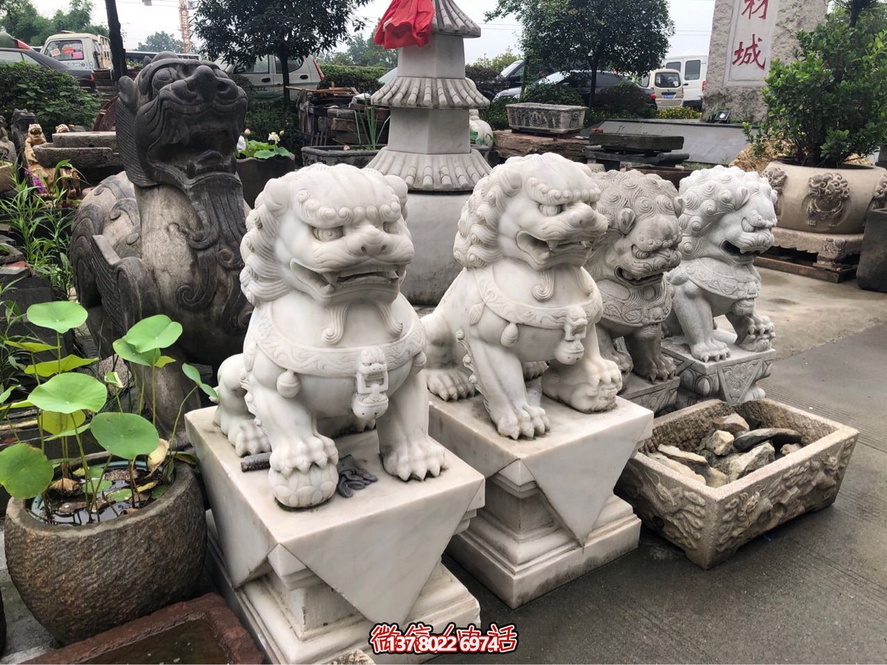 精美獅子雕塑，企業(yè)招財納福
