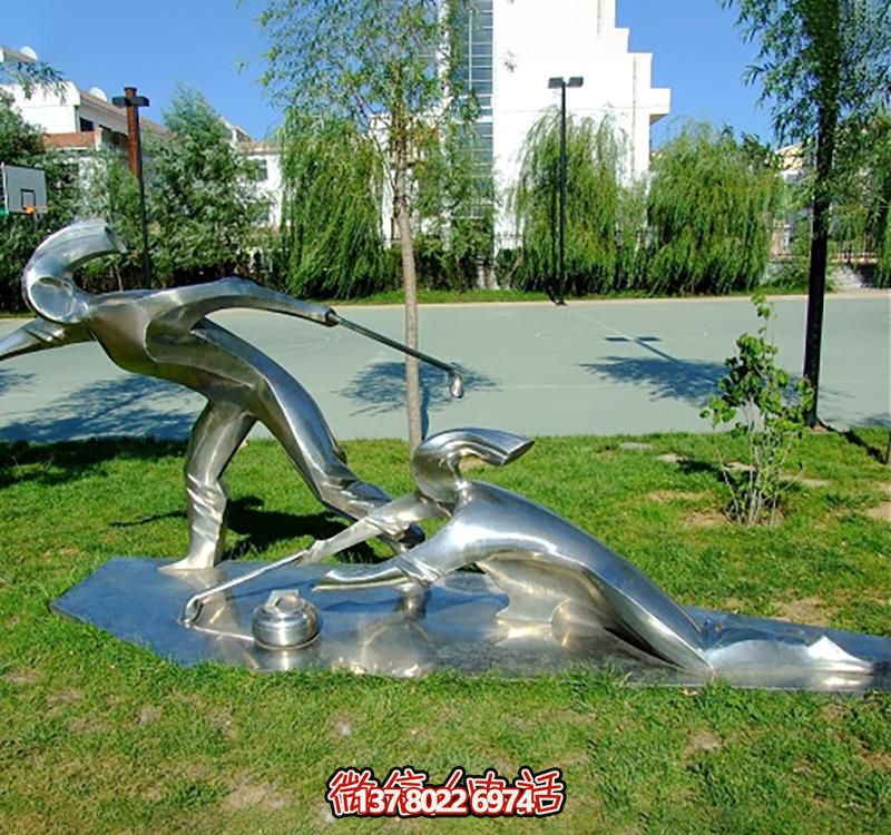 不銹鋼冰壺雕塑，點(diǎn)綴小區(qū)花園，創(chuàng)造休閑運(yùn)動(dòng)空間