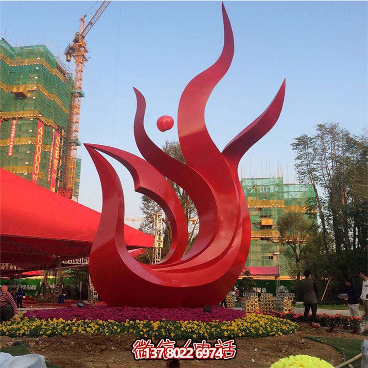 精美不銹鋼鳳凰雕塑，點(diǎn)綴精致小區(qū)、別墅環(huán)境