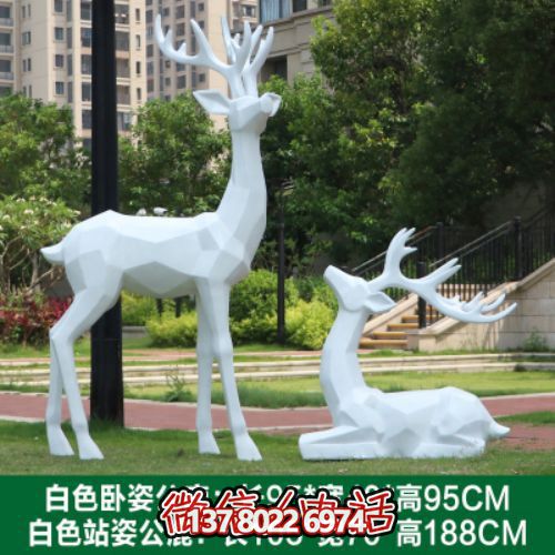 玻璃鋼雕塑裝置，點綴小區(qū)園林景觀