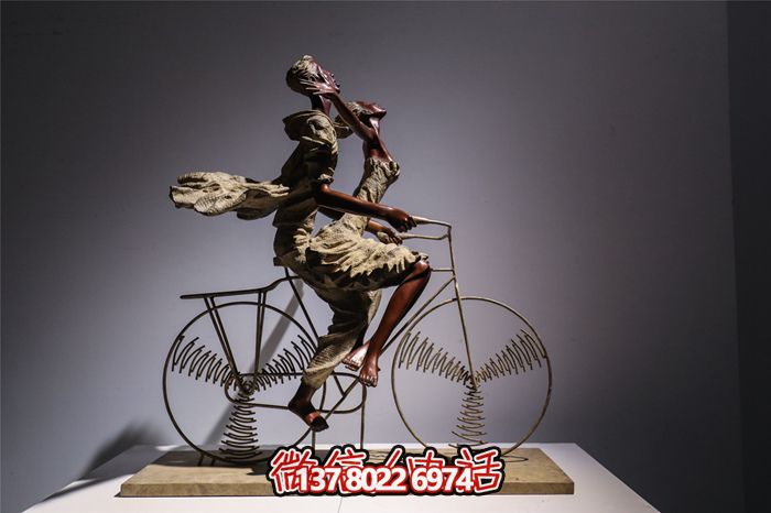 創(chuàng)意不銹鋼騎自行車(chē)人物雕塑 創(chuàng)意不銹鋼騎自行車(chē)人物雕塑