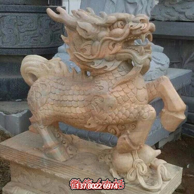 漢白玉獅子瑞獸石雕，給您的企業(yè)門(mén)前帶來(lái)吉祥福氣