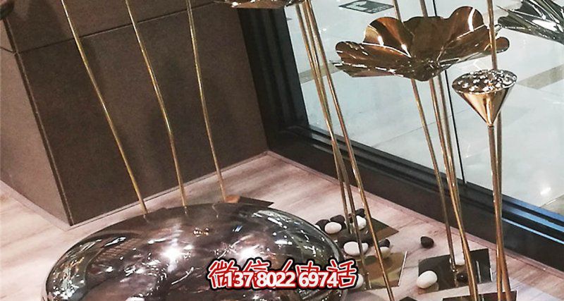 室內(nèi)裝飾蓮蓬雕塑，用不銹鋼鵝卵石點綴