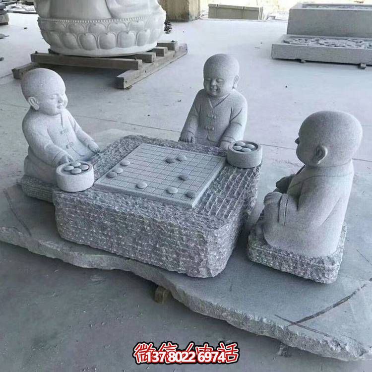 花崗巖雕像裝點(diǎn)庭院，打造精致奇趣景觀