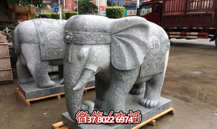 精美大理石雕塑藝術品，驚艷展現大象的宏偉氣勢