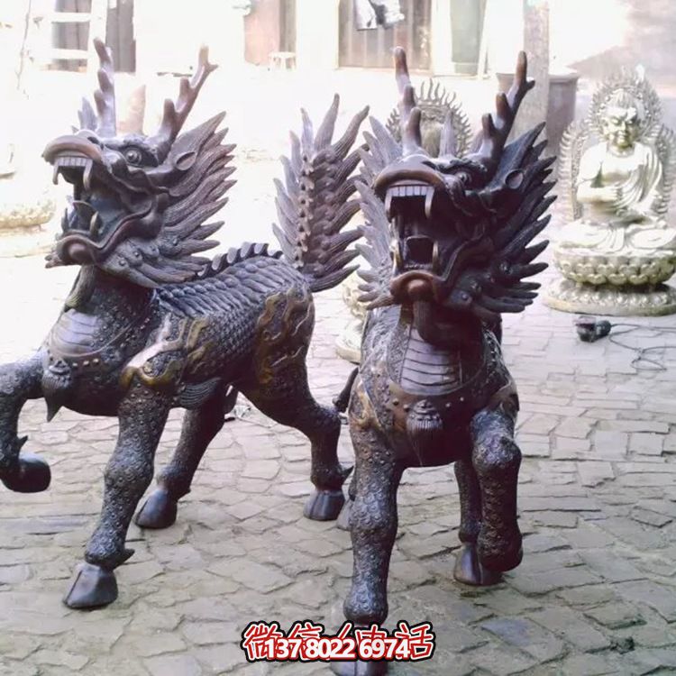 不銹鋼雕塑——精美的麒麟，奔跑、吼叫的象征