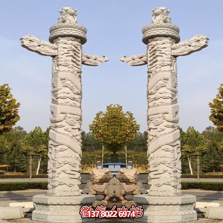 精美大理石手工雕刻龍紋華表雕塑，點(diǎn)綴廣場美景