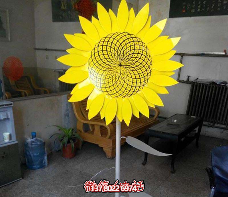 不銹鋼游樂園草坪擺放雕塑，向日葵裝飾