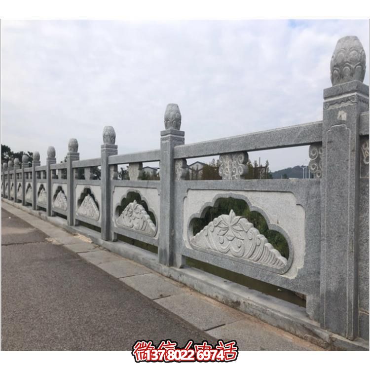 精致青石石雕欄桿，打造美麗公園景區(qū)