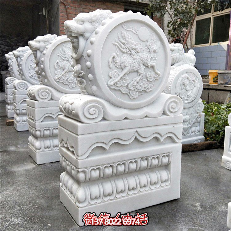 漢白玉浮雕麒麟鎮(zhèn)宅招財(cái)擺件別墅門(mén)口園林景觀(guān)雕塑